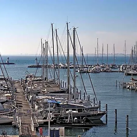 Rivages D'ulysse Port Camargue מלון 4*